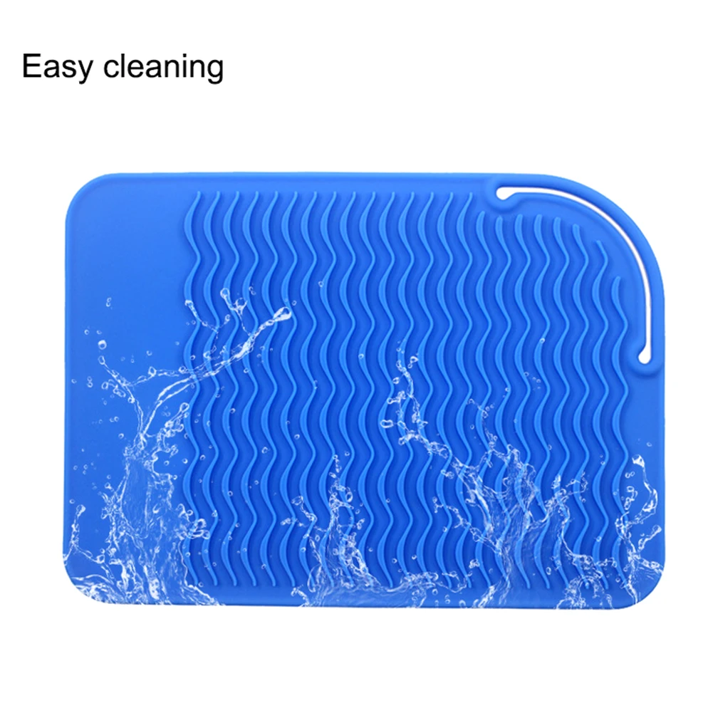 Щипцы для завивки волос выпрямитель практичный термостойкий Коврик