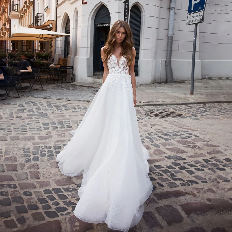 

V-neck Cutout Side A-line Long Sequin Wedding Dress with Lace Applique Bling Bling Bridal Dresses vestido casamento