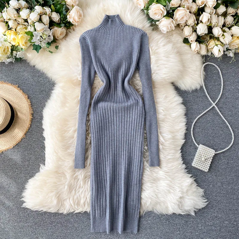 Женское трикотажное платье SINGRAIN осенне зимнее эластичное однотонное облегающее