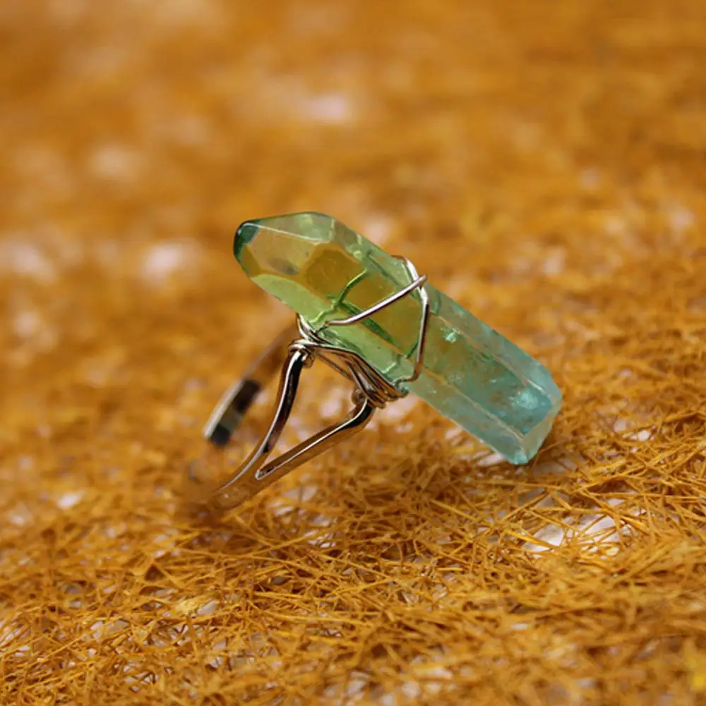 

6pcs Natural Stone Irregular Shape Titanium Rainbow Crystal Quartz Rings Wire Handmade Wrap Healing Ring for Women Jewelry Free