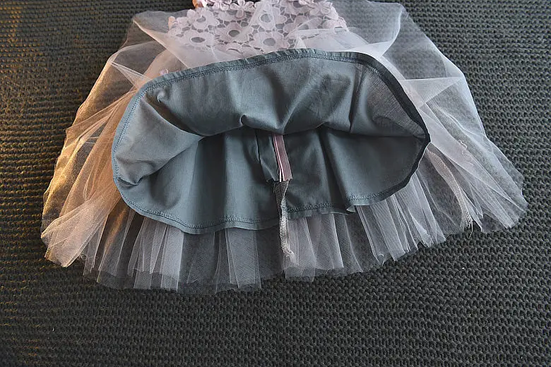 

New Girls Suspender Yarn Dress Summer Children Princess Dress Fashion Flower Girl Baby Princess Fluffy Yarn Dress