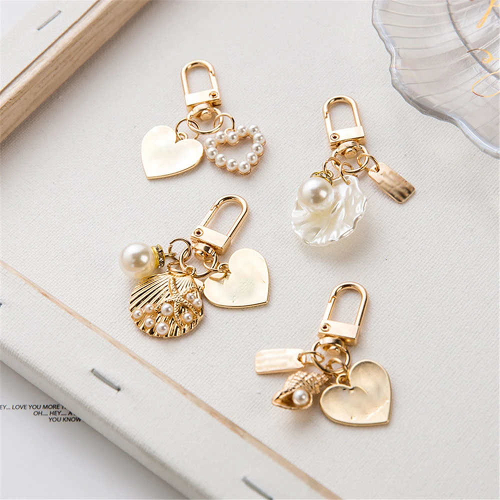 

Cute Peach Heart Shell Keychain Gold Color Key Ring Trinket Key Accessory Ins Metal for Airpods Pendant Charms Key Chains Gifts