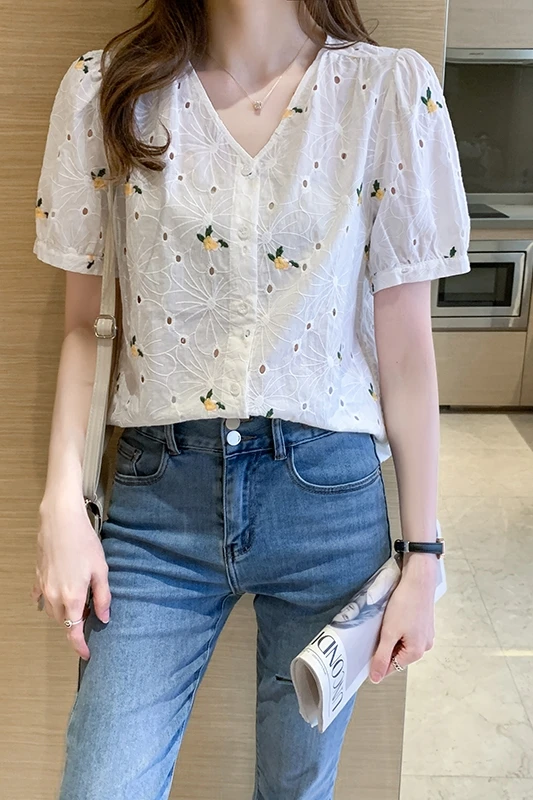 

Korean Women Shirts Woman Short Sleeve Shirts Blouse Women Chiffon Shirt Blouses Office Lady White Shirt Tops Black