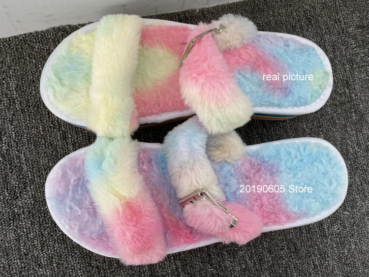 

OIMG Summer New Woman Sandals Open Toe Platform Slippers Fashion Plush Outdoor Women's Shoes Buckle Plus Size 43