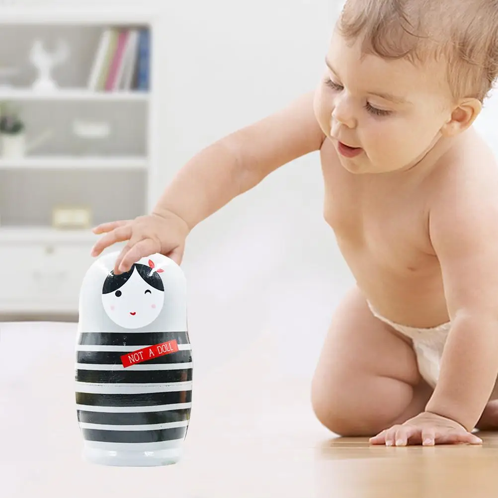 

5 Pcs/Set Russian Nesting Dolls Anime Girl Dolls Wooden Cute Nesting Doll Toy Handmade Crafts Desktop Decor toy for kids Adults