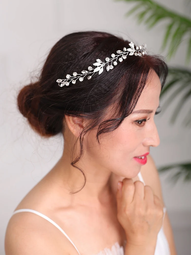 Минималистичная повязка на голову с серебряными листьями свадебные украшения