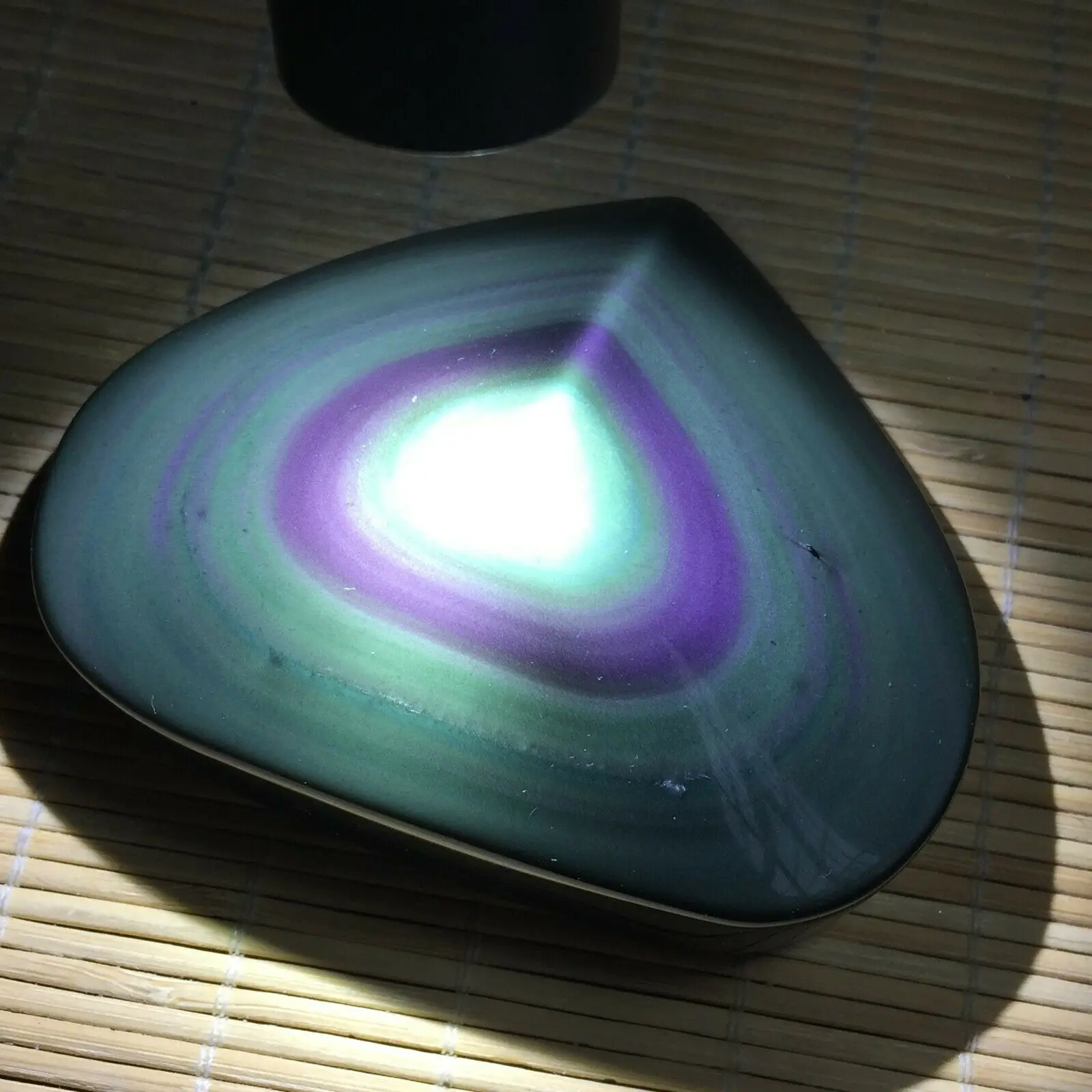 

Rainbow Natural Obsidian Cat Eyes Quartz Crystal Heart shaped Healing