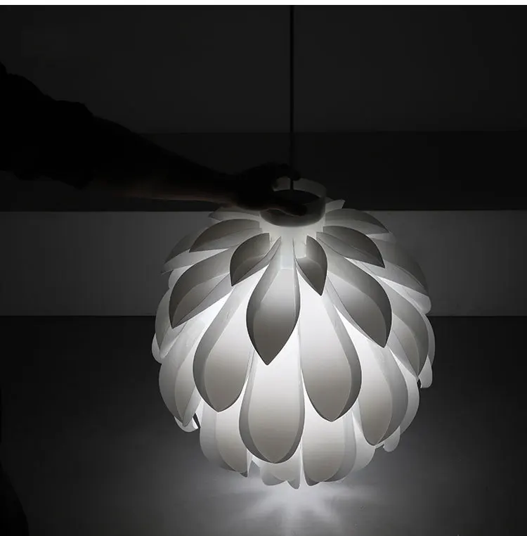 

Modern Simple Pine Cone Chandelier Bulk Creative Art Bedroom Net Red Petal Chandelier Restaurant Lamp Lamps