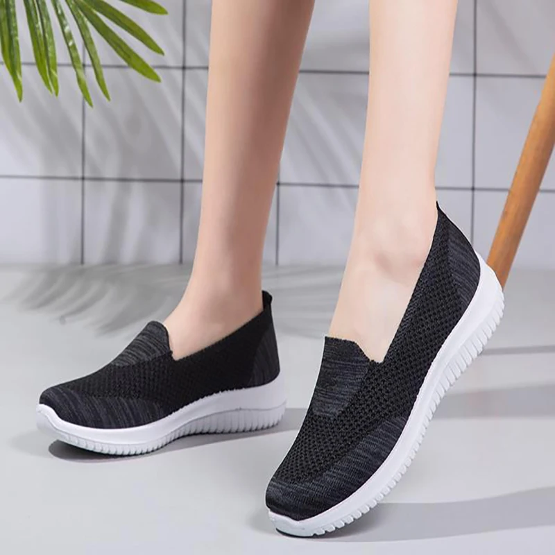 

Hot new top casual cool wholesale mens 2021 middle-aged and old peoples casual soft sole mothers running shoes 16