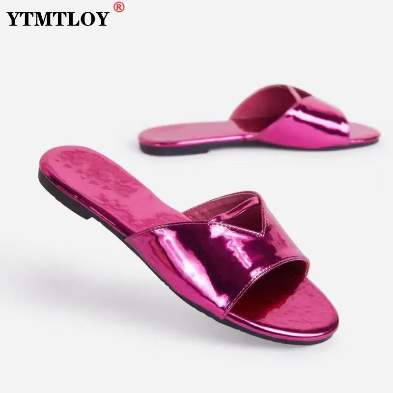 

Тапки женские летние новые сандалии натуральные на плоской подошве снаружи закрытые сапоги домашние сапоги женские мюли туфли пикантные