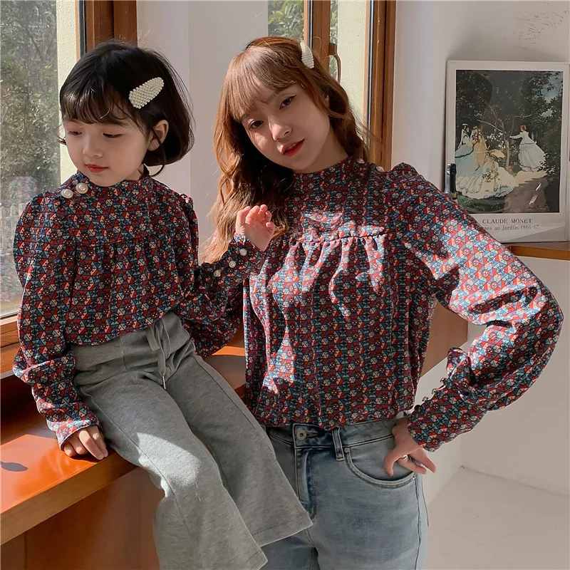 

2021 Spring Parent-Child Wear Mother And Daughter Stand-Up Collar Vintage Floral Top