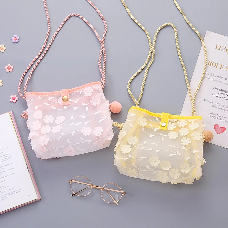 

2021 Summer Travel Mesh Single Shoulder Bag Girl Handbag Tote Bags Big Capacity Embroidery Daisies All-match Zipper Bag Female