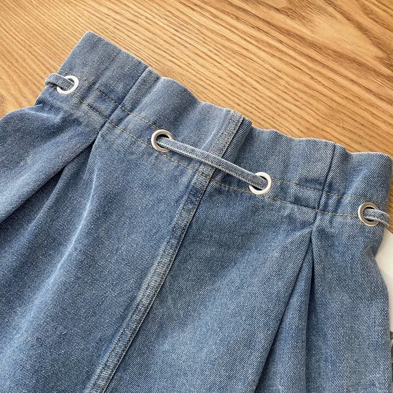 

Latest design jeans for ladies summer fashion butterfly belt high waist loose wide leg blue denim short trousers for women