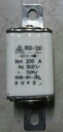 Fuses: RS0-200 200A 500V / 250V RS0-500/200 150A RS0-100 100A RS0-500/100 80A aR | Автомобили и мотоциклы