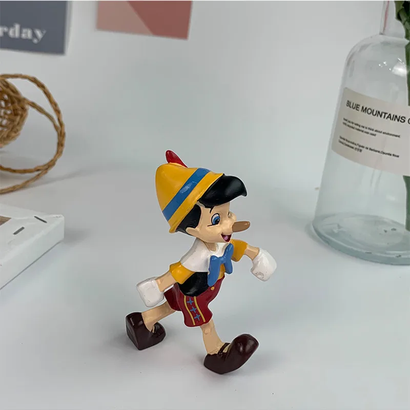 Pаспродажа Игрушечная фигурка Пиноккио из мультфильма Disney, модель куклы 9 см Цена Игрушечная фигурка Пиноккио из мультфильма Disney, модель куклы 9 см