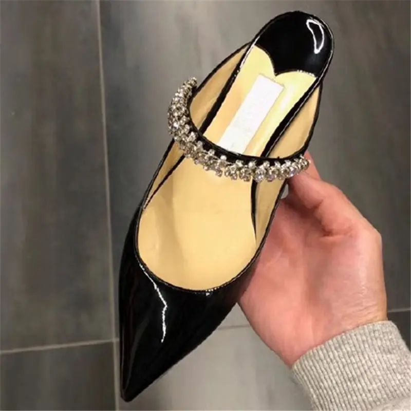 Женские босоножки на плоской подошве с кристаллами Новинка сезон весна в стиле