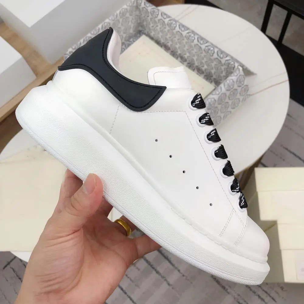 

2020 men's high-end explosive leather sports casual shoes