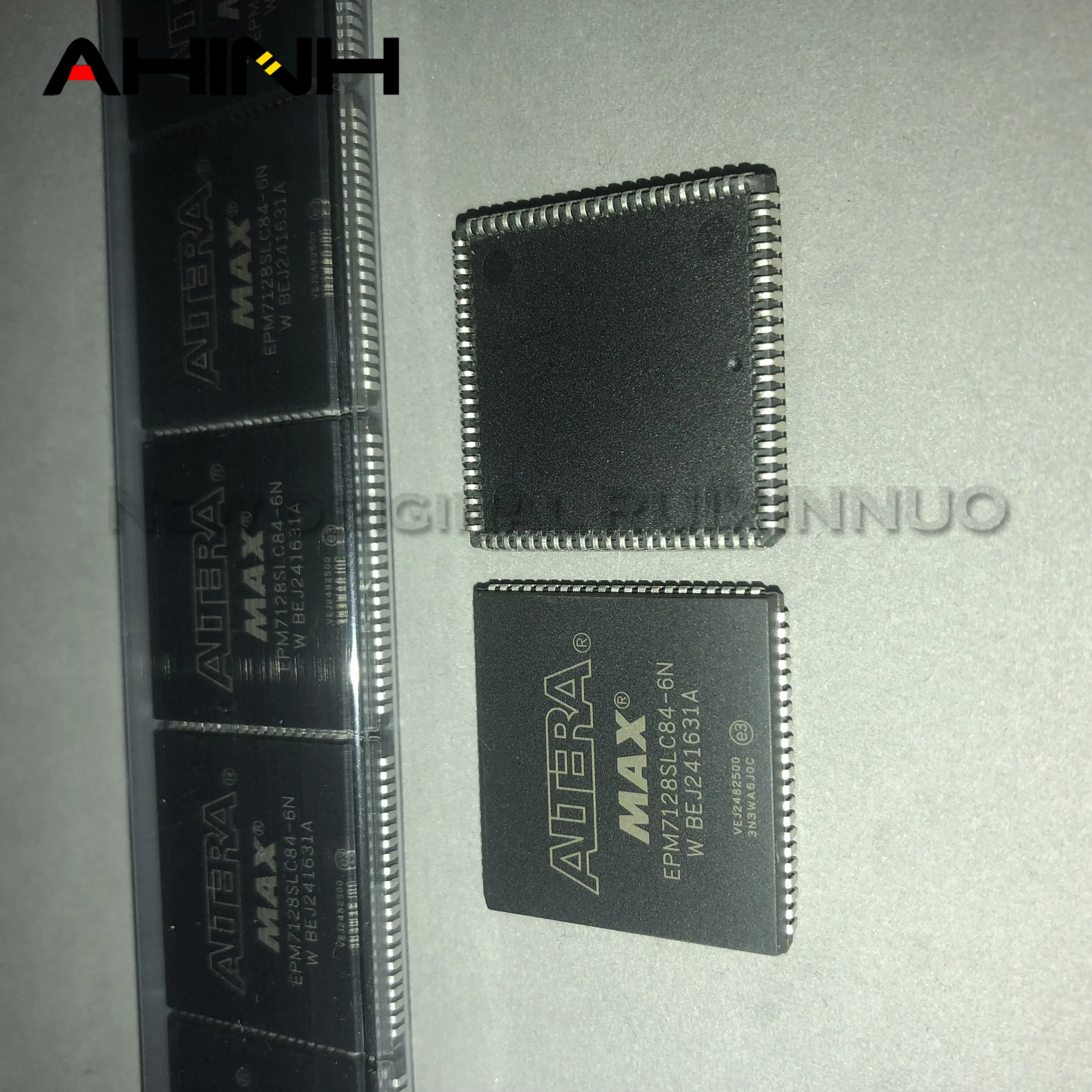 

Chip integrado IC 10/Uds EPM7128SLC84-6N EPM7128SLC84 PLCC84 nuevo original