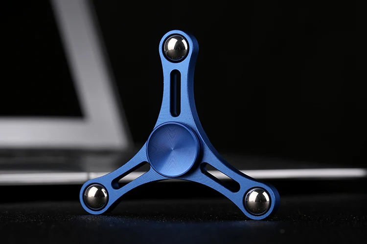 Забавная игрушка для детей и взрослых, Спиннер Tri-Spinner, металлический Спиннер EDC, Спиннер для детей, антистрессовая игрушка-головоломка J0150