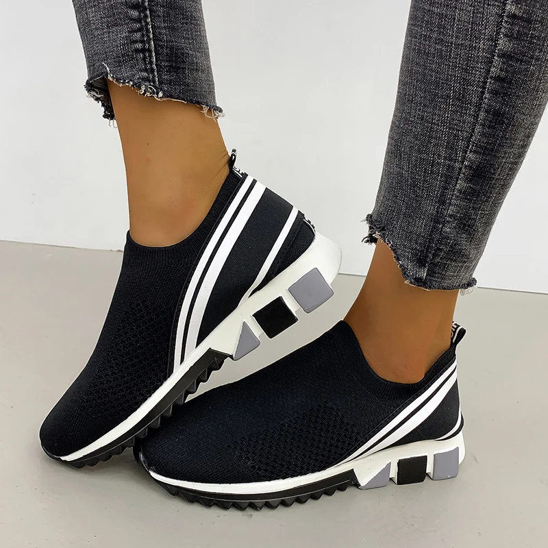 

Men Shoes Vulcanize Sneakers Breathable Men Casual Shoes Outdoor Walking Slip on Male Lace Up Flats Men Shoes Tenis Masculino