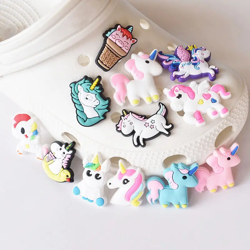 

12pcs Cartoon Animals Croc Charms Gifts Shoe Buckle X-mas Fit Croc Wristbands Party Toy Decoration PVC Diy Girl Accessories