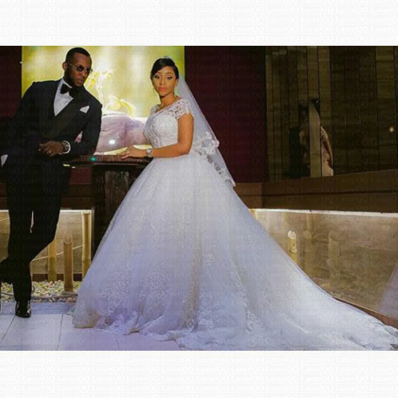 Винтажное кружевное свадебное платье с аппликацией в африканском стиле модель