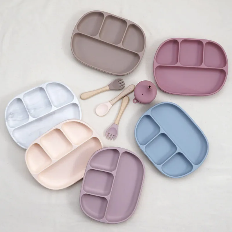 

Baby Cutlery Divider Plate With Lid Fresh-Keeping Food Grade Silicone Wooden Handle Fork Spoon Straw Cup Children's Gift