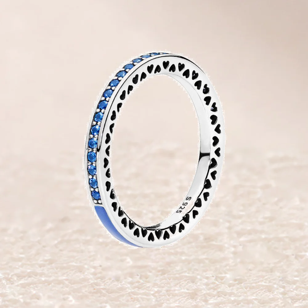 

191011NCB Ring Radiant Hearts of Blue & Royal Blue Cr