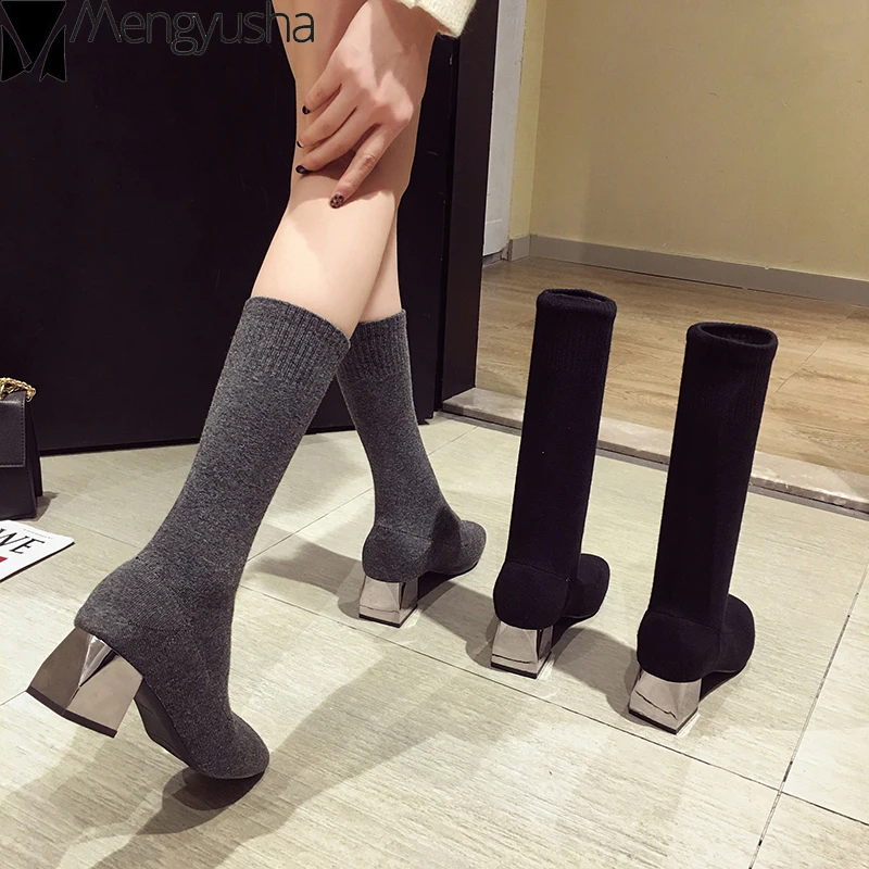 Стрейчевые вязаные сапоги-носки Серебристые на толстом каблуке модные женские