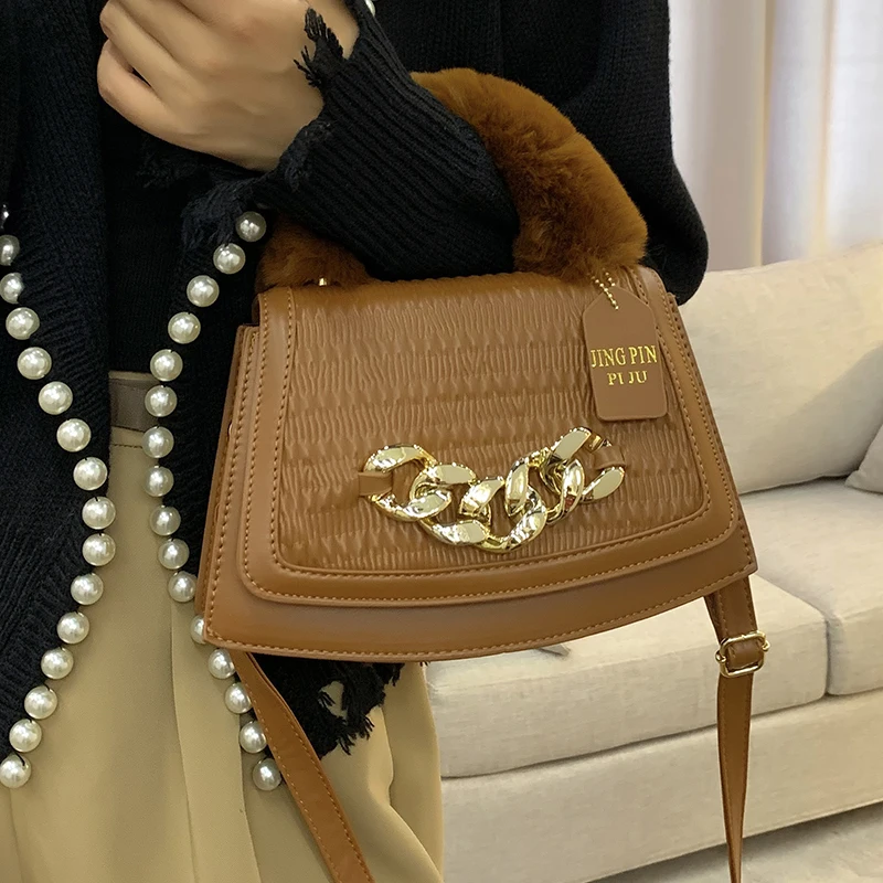 

Small Leather Flap Ladies Shoulder Bag Solid Color Wild Crossbody Bags for Women Plush Top-Handle Messenger Bag Elegant Handbags