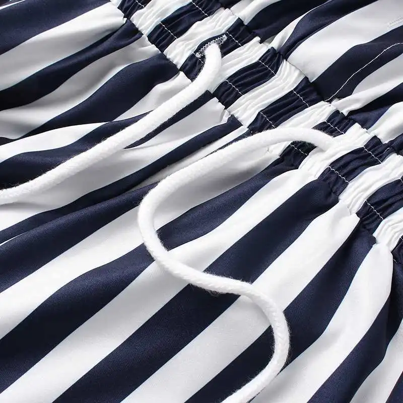 Мужской полосатый комбинезон