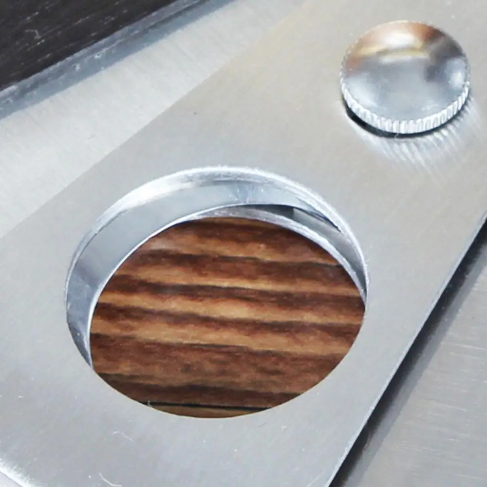 

GALINER Cigar Cutter Sharp Portable Stainless Steel Blade Cigar Guillotine Cigar Accessories Tobacco Cutting For Cohiba Cigar