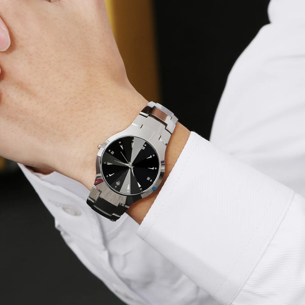 Повседневные часы для пар мужские и женские с круглым циферблатом календарем