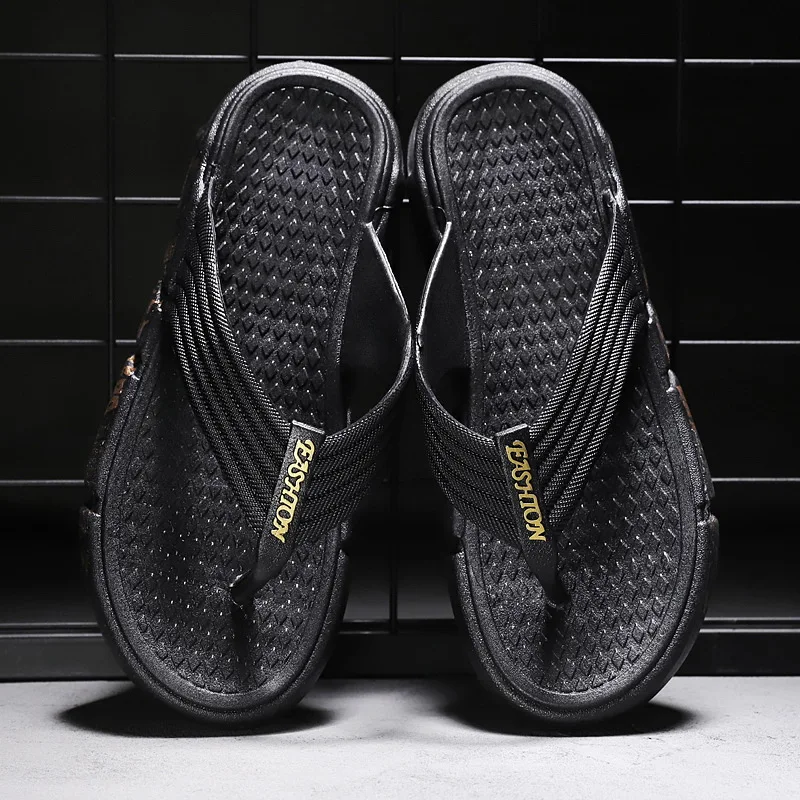 

Whoholl Summer Korean Big Size Tide Slippers Men Non-slip Cool Flip-Flops Breathable Thick-soled Sandals Slippers Toe Sandals