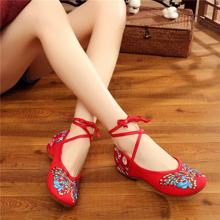 

No return and exchange of butterfly national style cloth shoes lace up embroidered shoes