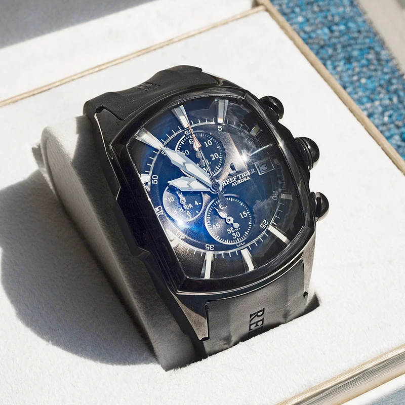 Спортивные часы Reef Tiger/RT синие водонепроницаемые с ремешком на резиновой подошве