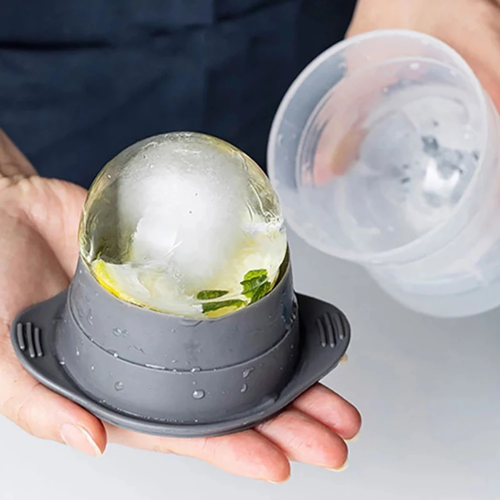 

6cm Big Size 3D Ball Ice Molds Sphere Round Ball Ice Cube Makers Home Bar Party Kitchen Whiskey Cocktail DIY Ice Cream Mould New