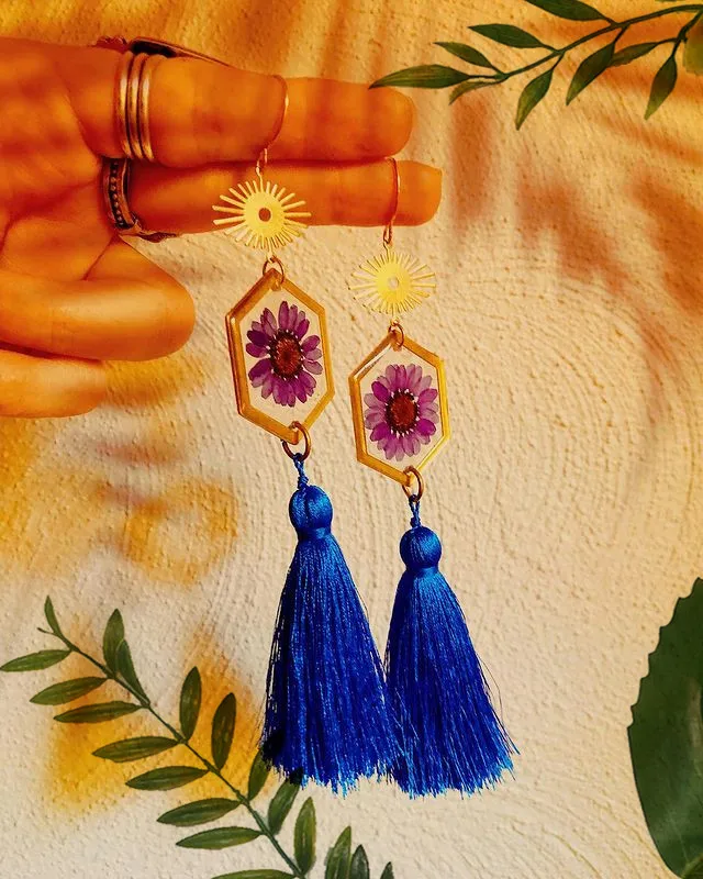 

Purple Daisy with Blue Tassel Earrings, Real Flower Earrings, Purple Chrysanthemum, Botanical Jewelry, Pressed Flower Jewelry