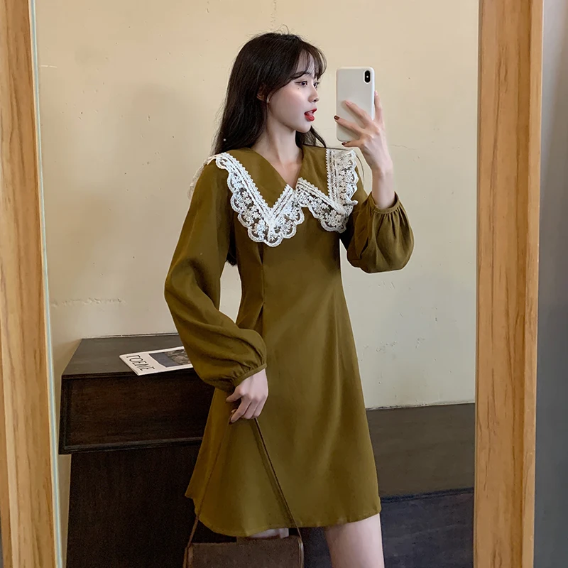 

Large size women's light ripe lace lapel bubble sleeve A-line skirt 2022 spring autumn new long sleeve waist slim solid Dress