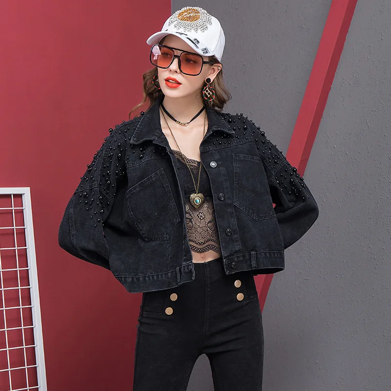Куртка-бомбер женская джинсовая в стиле оверсайз свободная короткая куртка
