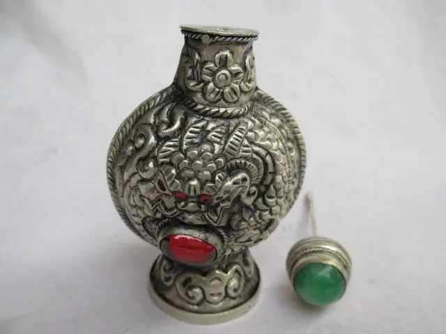 Китайский классический Мельхиор камень. Дракон нюхательный бутылка NR |