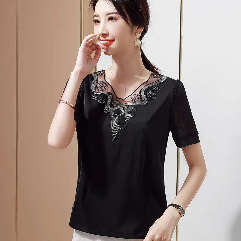 

M-4XL Plus Size Black Women's T-Shirt Fashion Casual Short Sleeve Loose Tops Shirt Elegant Embroidered camisetas de mujer