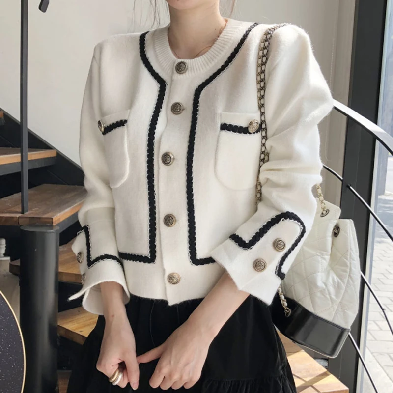 

chic autumn elegant temperament round collar lace knitting cardigan sweater double pockets hitting scene short coat