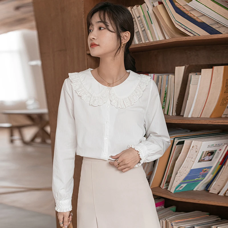 

COIGARSAM Full Sleeve Shirt Womens tops New Spring Peter pan Collar Women shirts White 3152