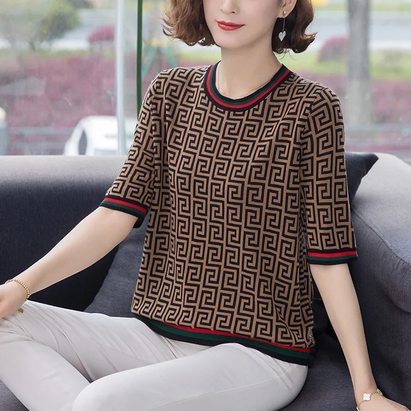 Женский свободный пуловер с коротким рукавом в стиле ретро