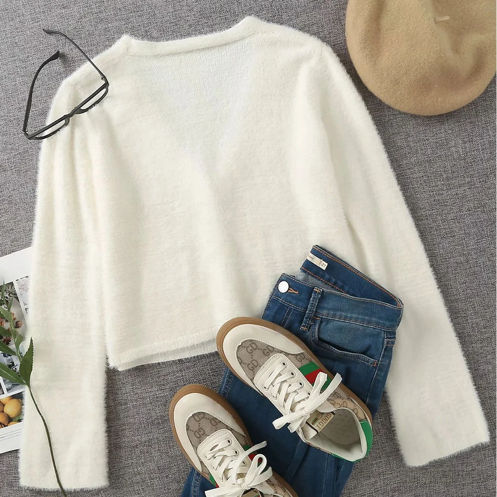 

2020 New Women Knit Cardigan V-neckline Long Sleeves Button decoration Short Sweater Fashion Casual femme vetement ropa mujer