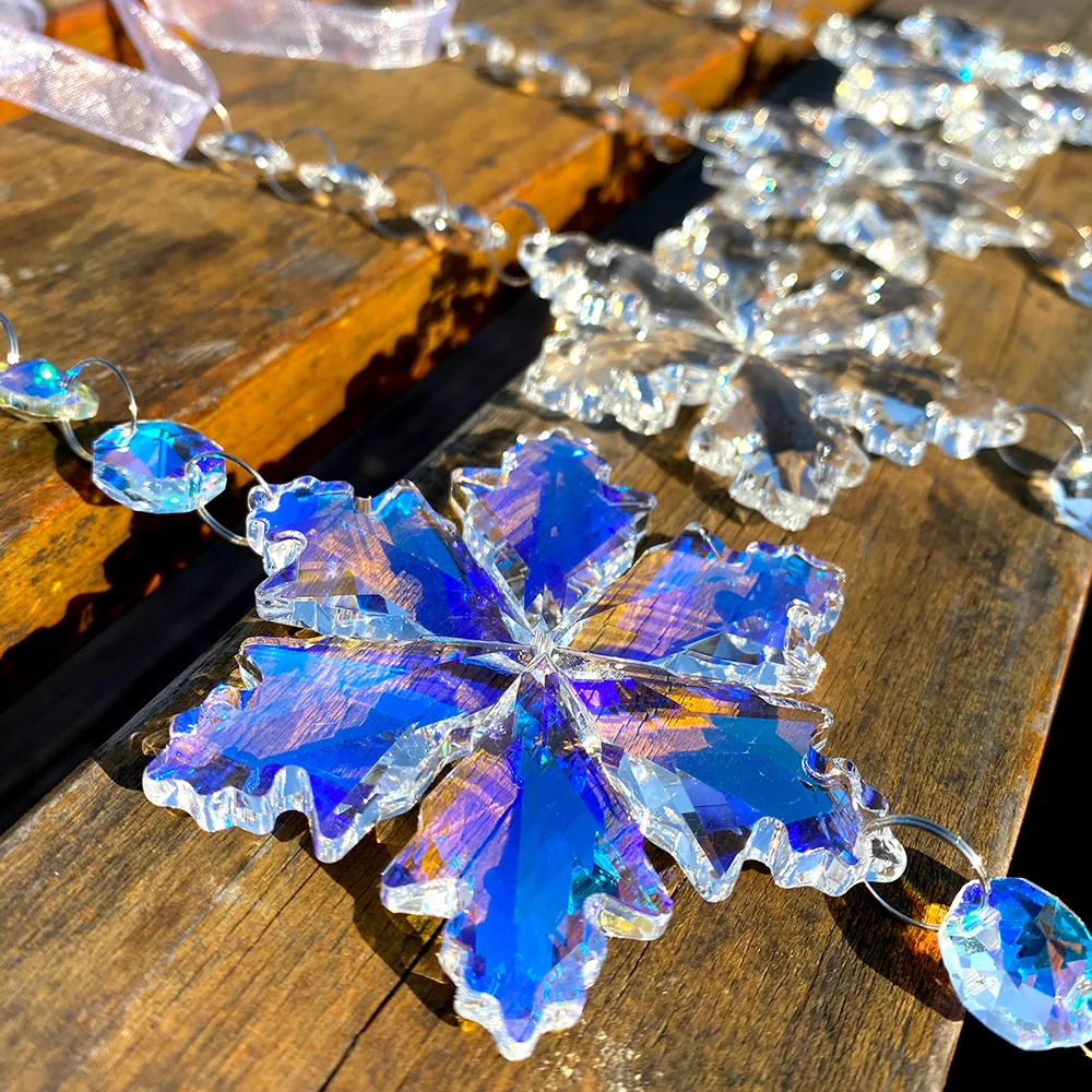 

4 Type Crystal Snowflake Prisms Rainbow Glass Chakra Hanging Suncatcher Window Sun Catcher Gift Home Garden Decor Chirstmas Gift