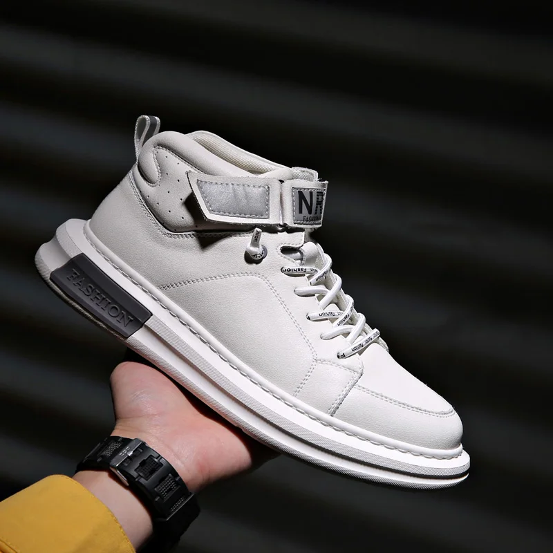 Мужская обувь спортивная из натуральной кожи мужская Белая на липучке весенняя с
