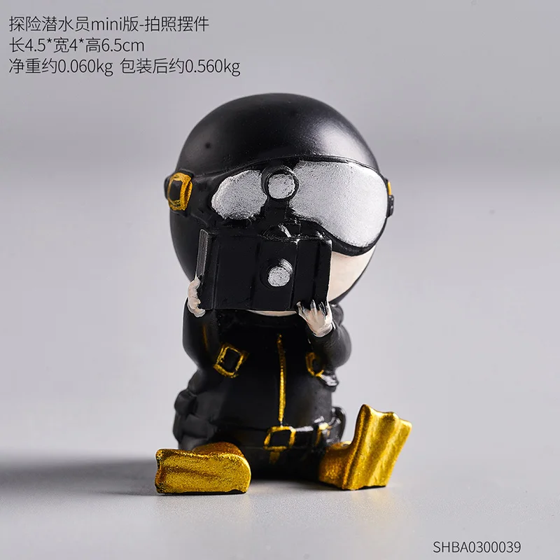 

Diver's Office Desktop Healing Department Home Living Room Wine Cabinet Personality Decoration Creative Small Ornament Gift