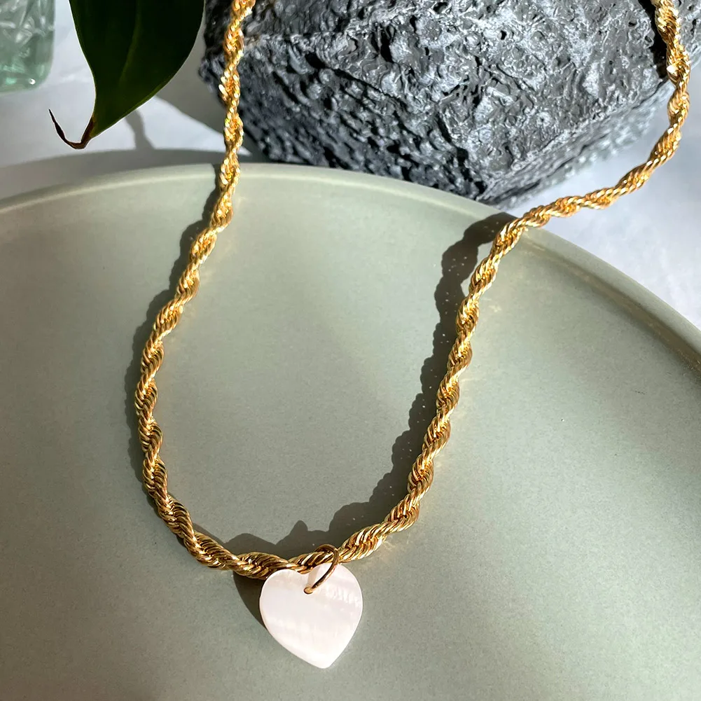 

Flatfoosie White Heart Natural Shell Pendant Necklace for Women Simple Gold Color Metal Twisted Rope Chain Necklace Boho Jewelry